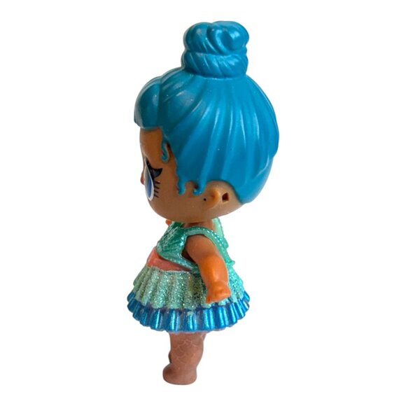 LOL Surprise Doll With Blue Hair & Glitter Outfit - Picture 2 of 5